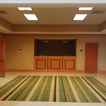 Best Western Plus Rose City Conference Inn Τόμασβιλ Εξωτερικό φωτογραφία