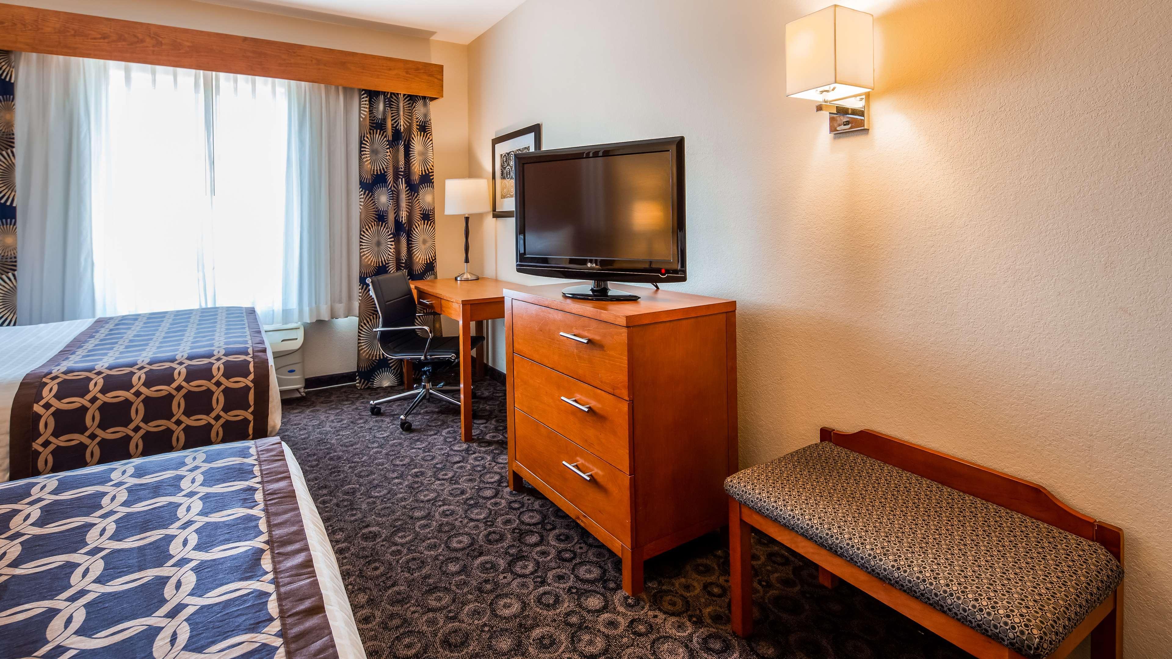 Best Western Plus Rose City Conference Inn Τόμασβιλ Εξωτερικό φωτογραφία
