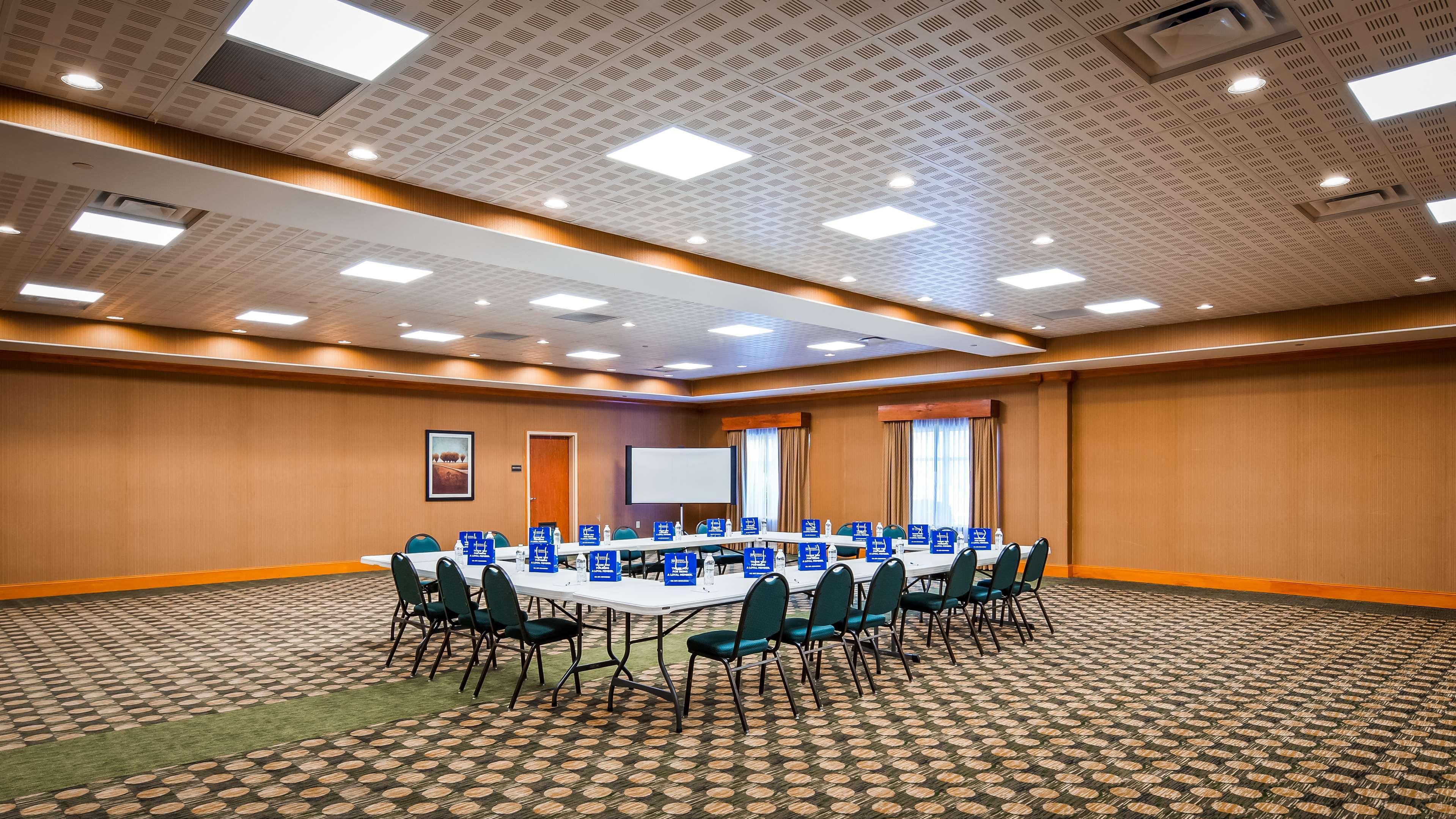 Best Western Plus Rose City Conference Inn Τόμασβιλ Ανέσεις φωτογραφία