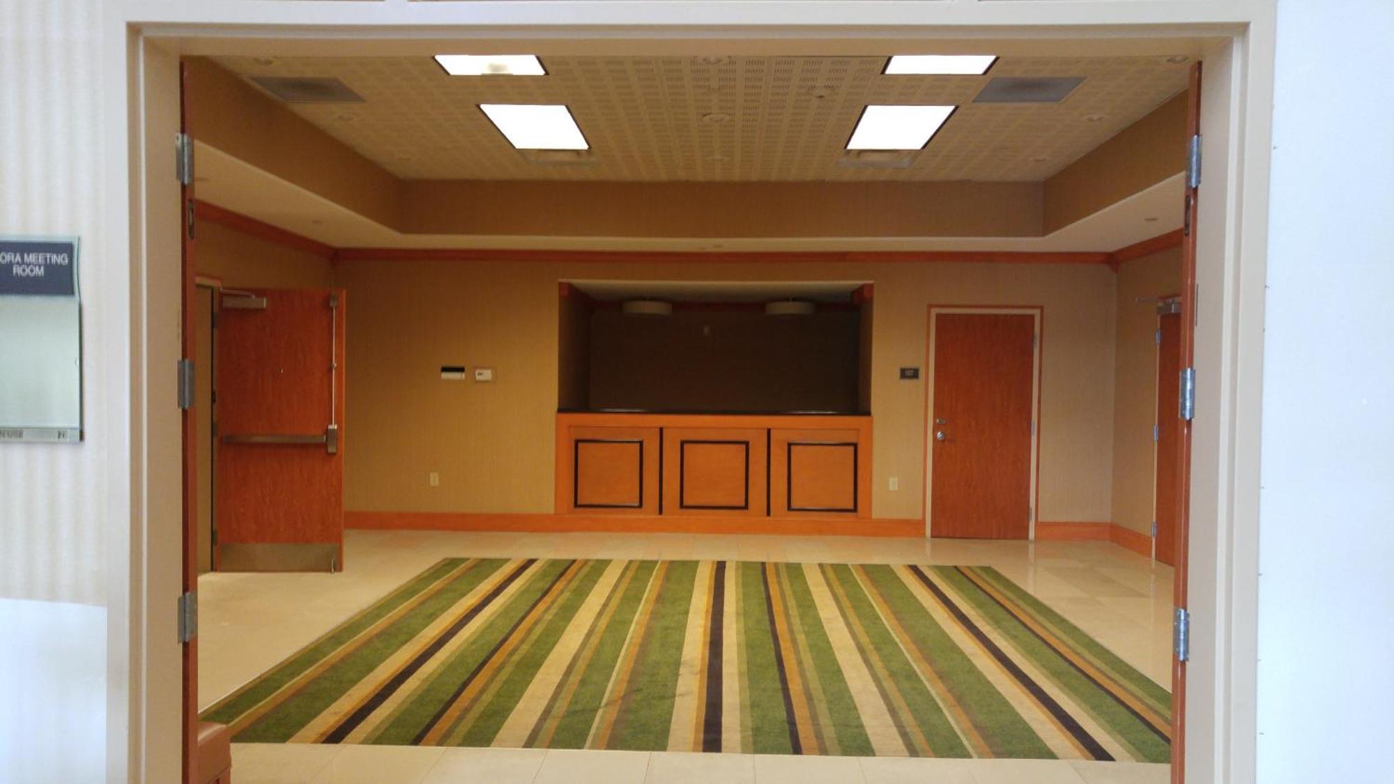 Best Western Plus Rose City Conference Inn Τόμασβιλ Εξωτερικό φωτογραφία